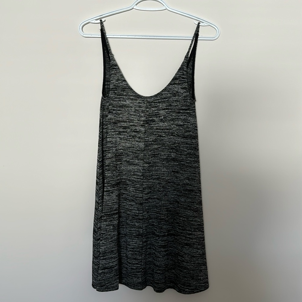 Aritzia Wilfred Free grey dress